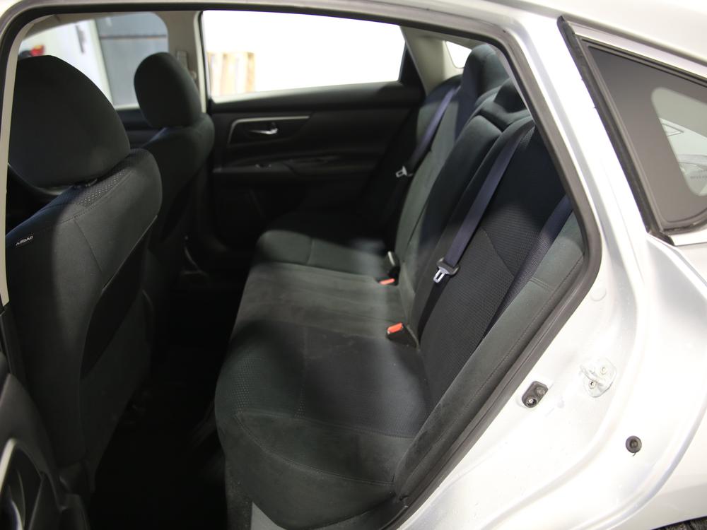 Nissan Altima S 2015 à vendre à Sorel-Tracy - 22