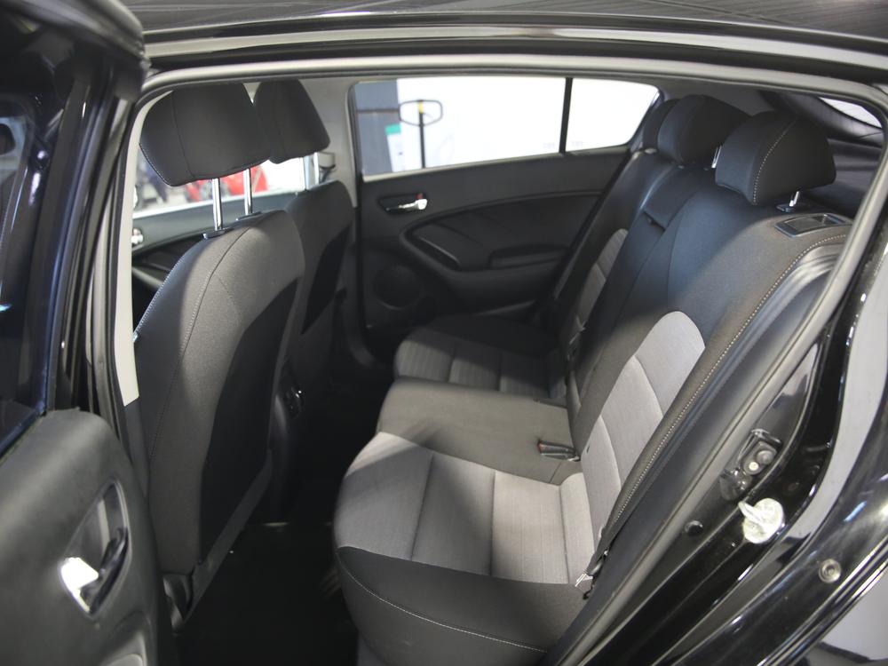 Kia 5 portes Forte EX 2016 à vendre à Trois-Rivières - 27