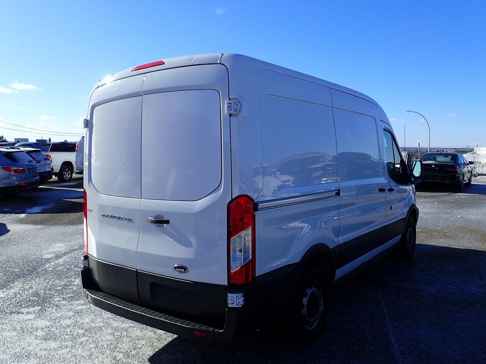 Ford Transit fourgon utilitaire Base 2015 à vendre à Shawinigan - 8