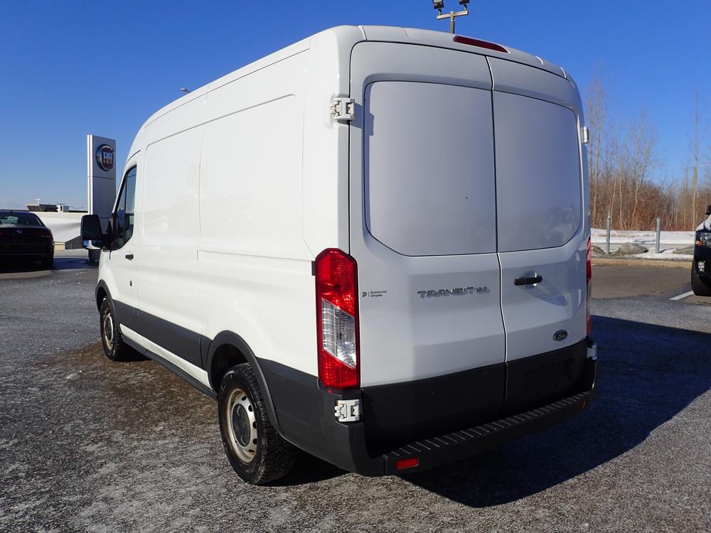 Ford Transit fourgon utilitaire Base 2015 à vendre à Trois-Rivières - 6
