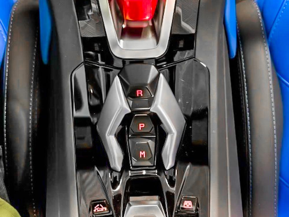 Lamborghini Huracan EVO RWD SPYDER 2023 d&rsquo;occasion à vendre - 29