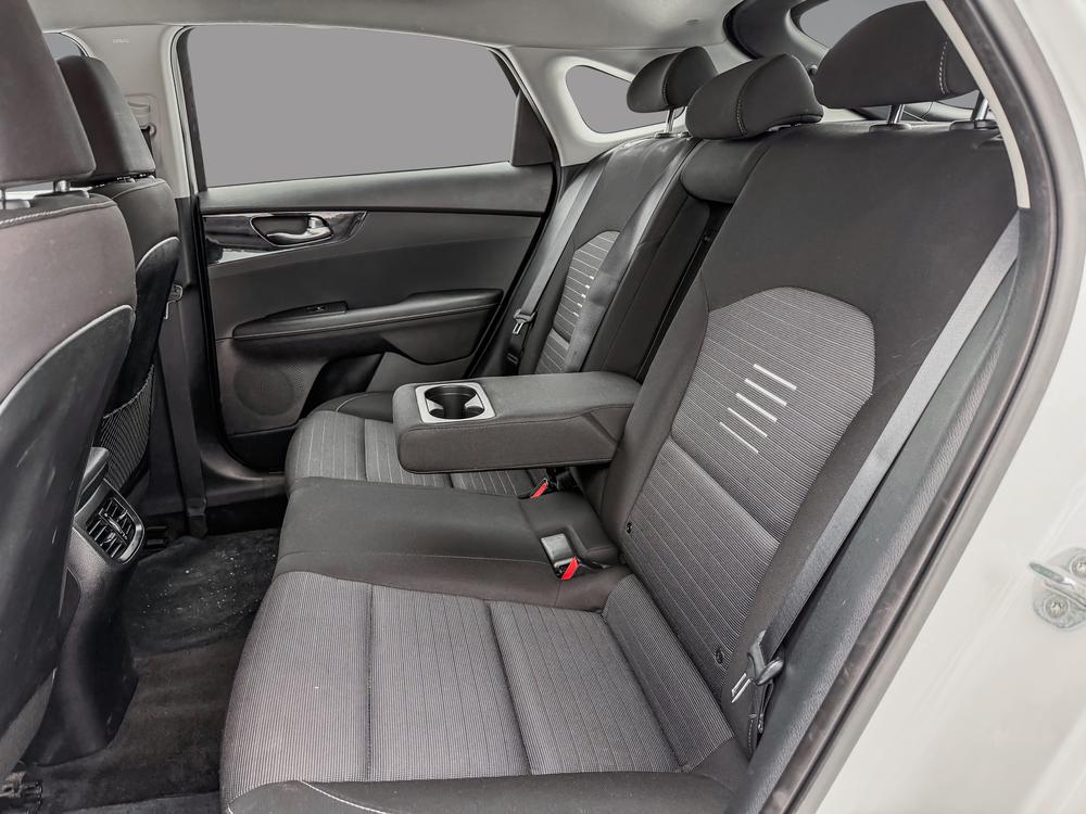 Kia Forte5 EX 2020 d&rsquo;occasion à vendre - 27