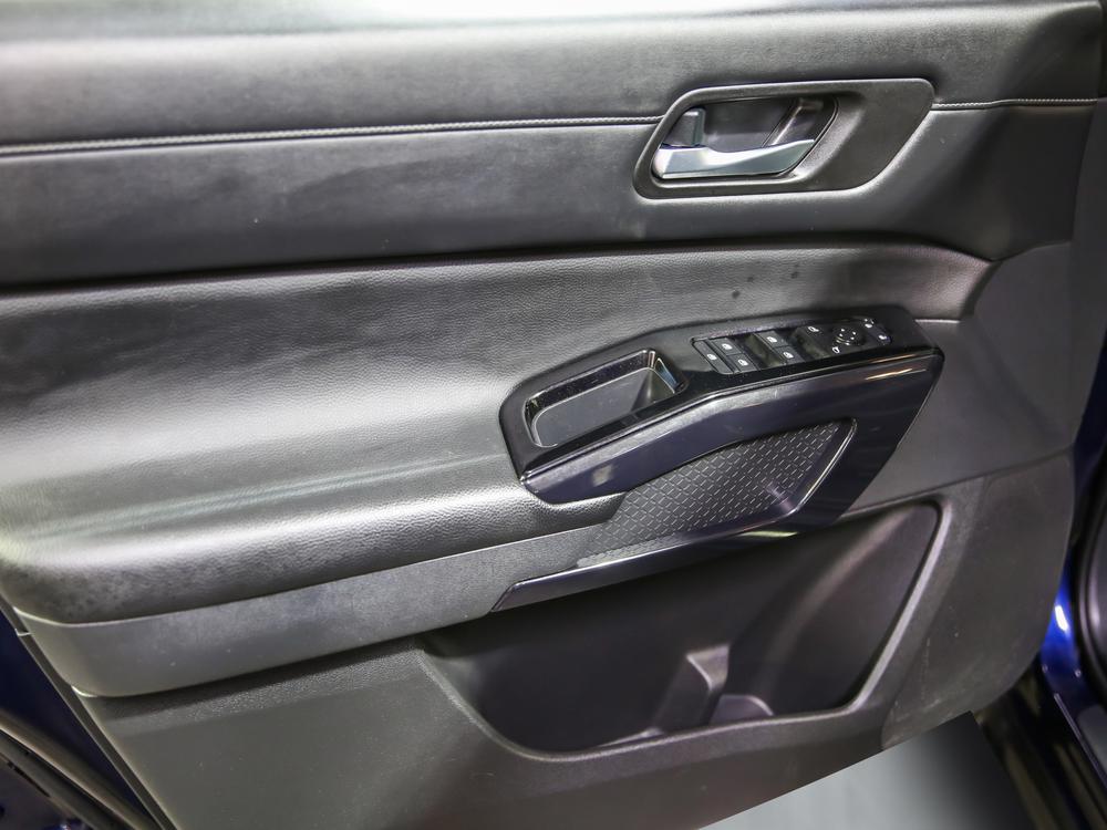 Nissan Pathfinder SV TECH 2022 d&rsquo;occasion à vendre - 13