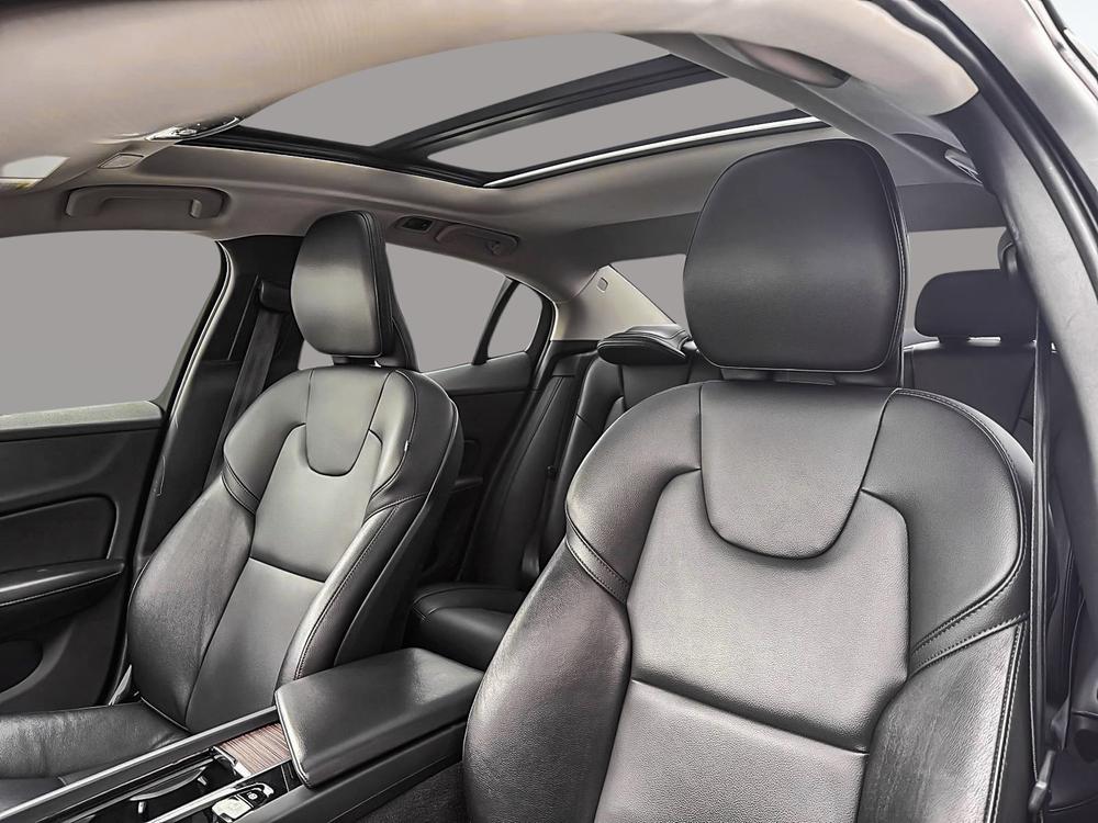 Volvo S60 T6 MOMENTUM AWD 2021 d&rsquo;occasion à vendre - 16