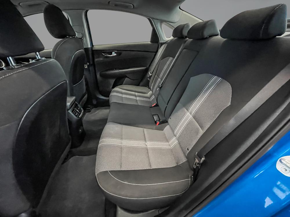 Kia Forte EX PREMIUM 2023 d&rsquo;occasion à vendre - 22