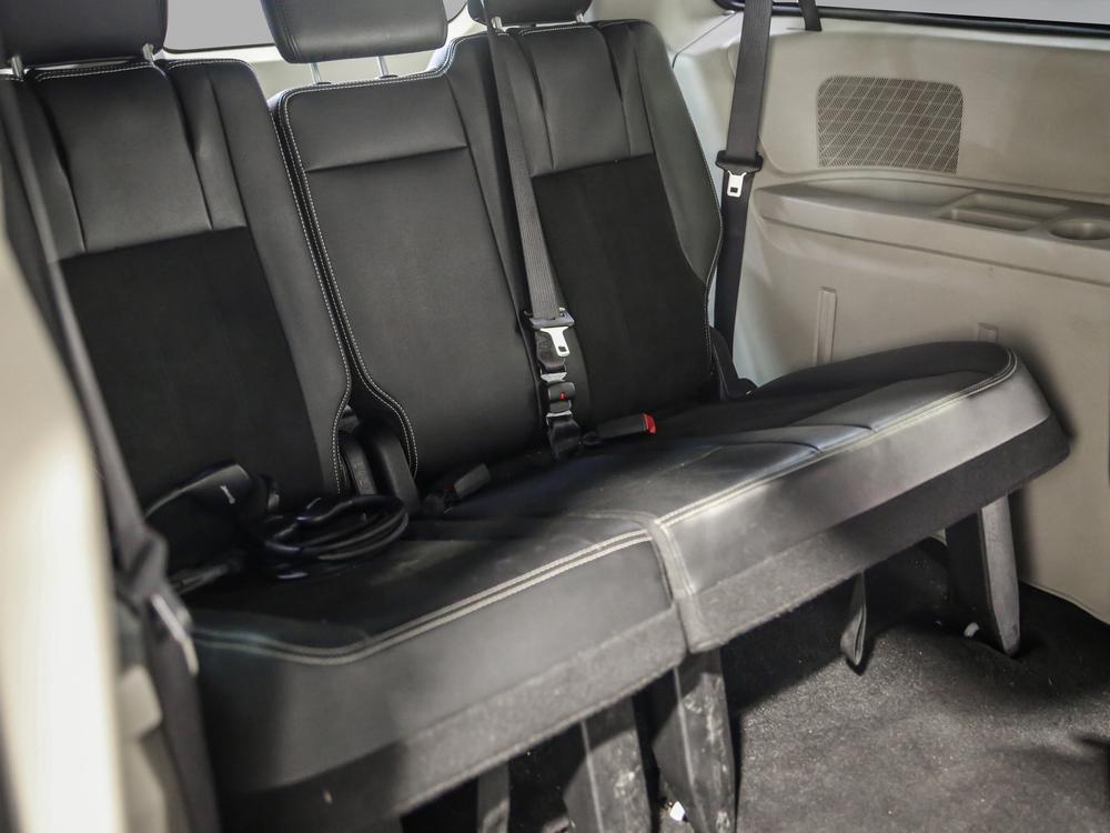 Dodge Grand Caravan SXT Premium 2019 d&rsquo;occasion à vendre - 31