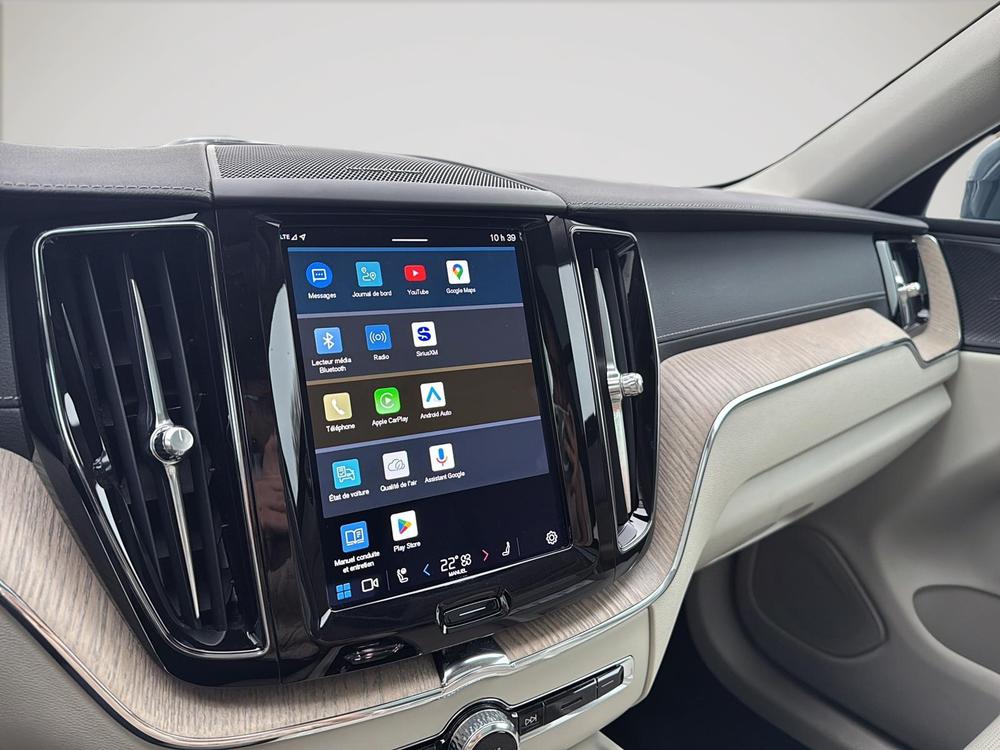 Volvo XC60 Recharge T8 ULTIMATE AWD 2023 d&rsquo;occasion à vendre - 19