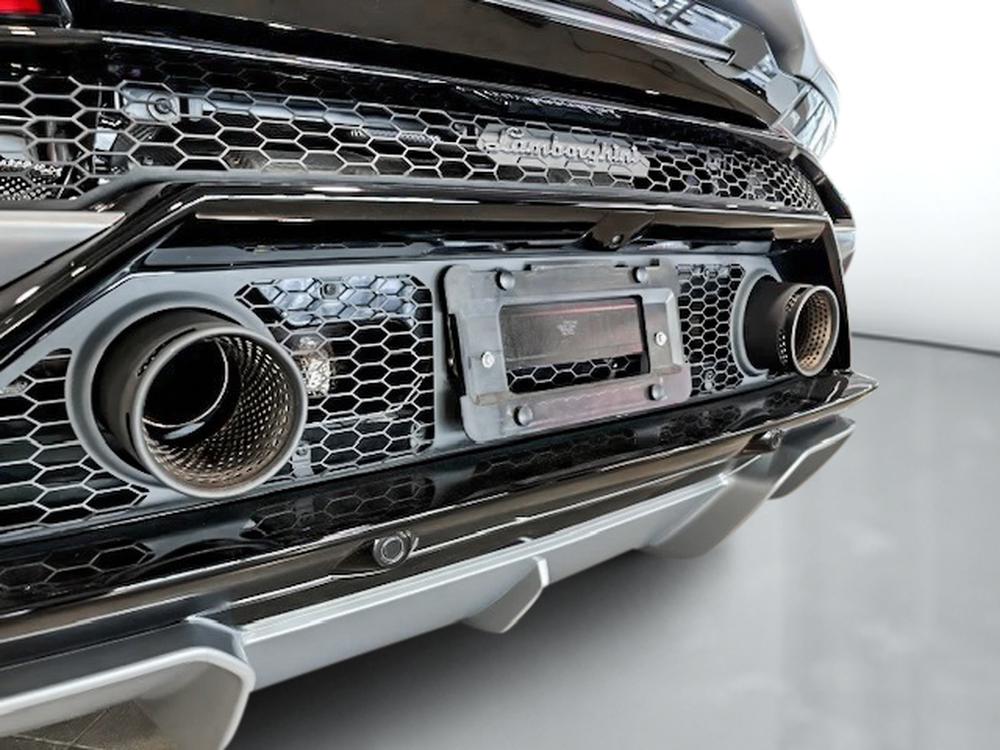 Lamborghini Huracan EVO RWD SPYDER 2023 d&rsquo;occasion à vendre - 13