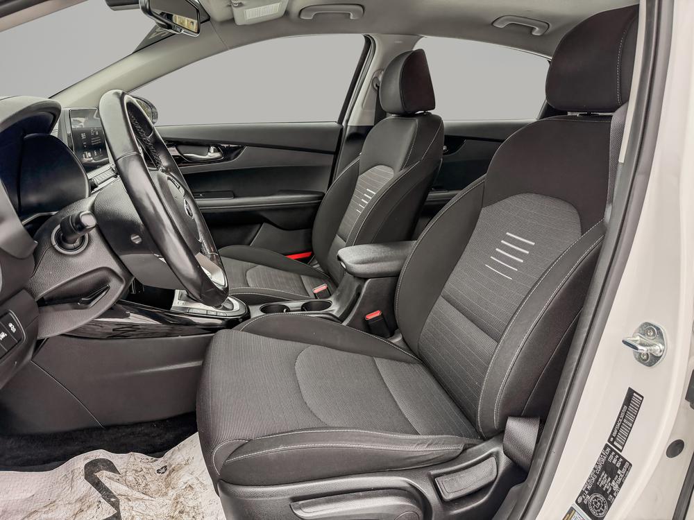 Kia Forte5 EX 2020 d&rsquo;occasion à vendre - 14