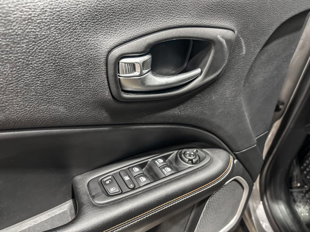 Jeep Compass sport 2019 d&rsquo;occasion à vendre - 11