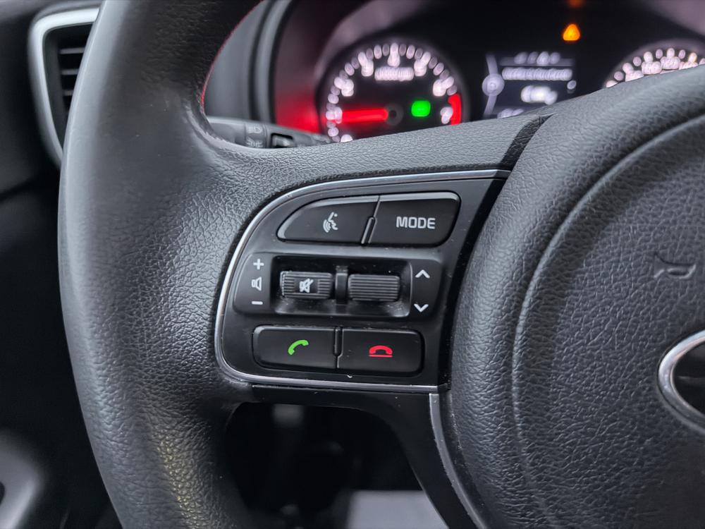 Kia Sportage LX FWD 2018 d&rsquo;occasion à vendre - 19