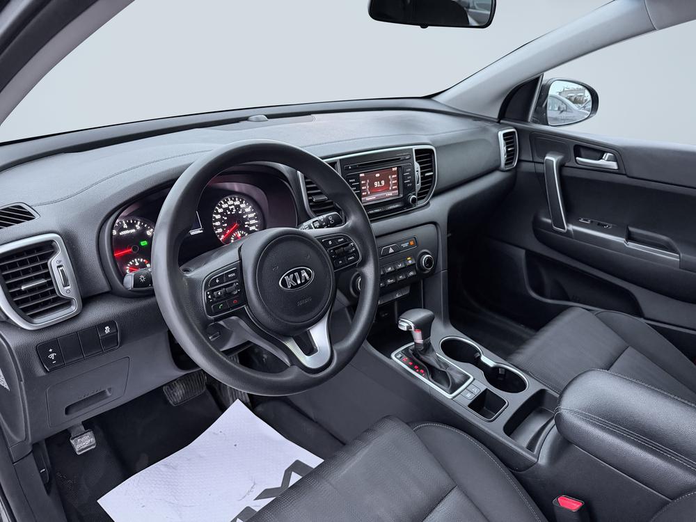 Kia Sportage LX FWD 2018 d&rsquo;occasion à vendre - 11