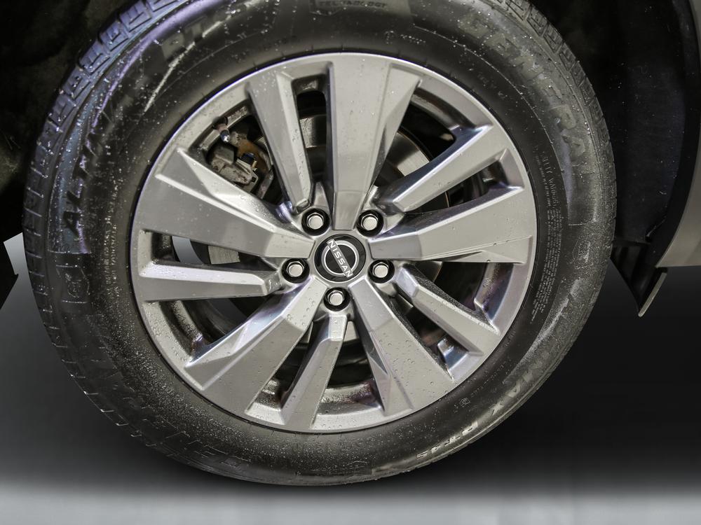 Nissan Pathfinder SV TECH 2022 d&rsquo;occasion à vendre - 12