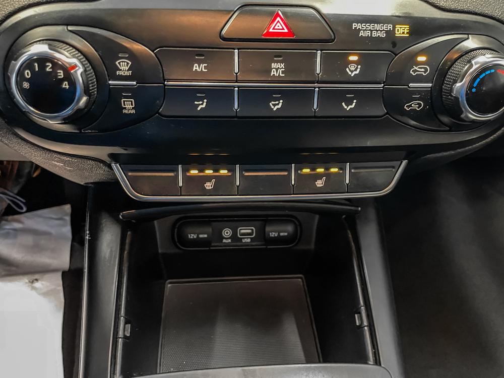 Kia Sorento LX 2018 d&rsquo;occasion à vendre - 21