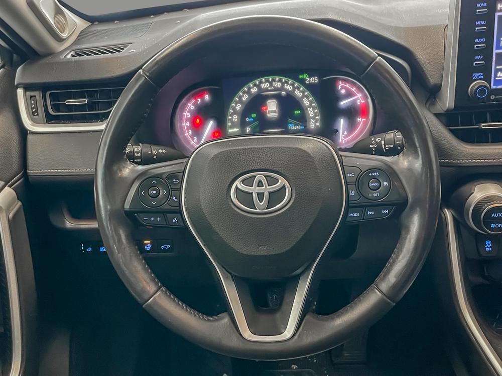 Toyota RAV4 LIMITED 2019 d&rsquo;occasion à vendre - 18