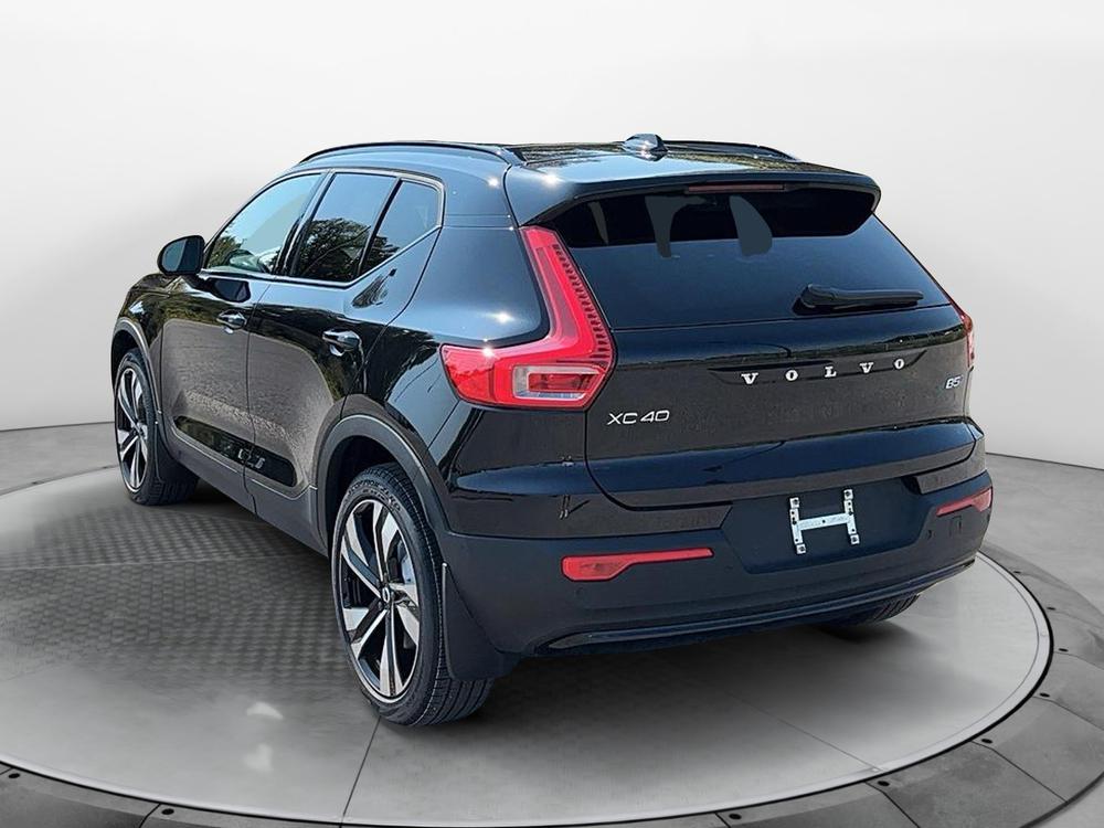 Volvo XC40 ULTIMATE AWD// DARK THEME // *DEMO* 2024 d’occasion à vendre - 8