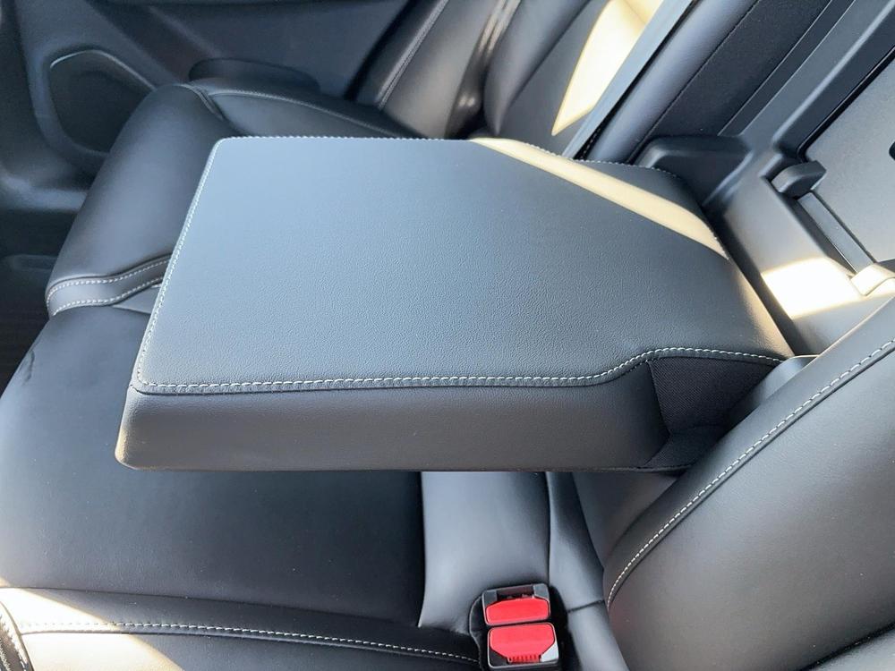 Volvo XC60 B5 ULTIMATE AWD // DARK THEME *DEMO* 2024 d’occasion à vendre - 17