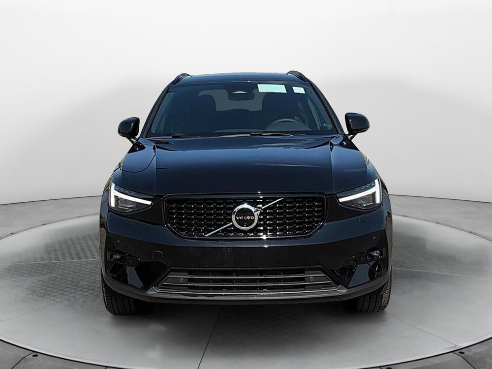 Volvo XC40 ULTIMATE AWD// DARK THEME // *DEMO* 2024 d’occasion à vendre - 2