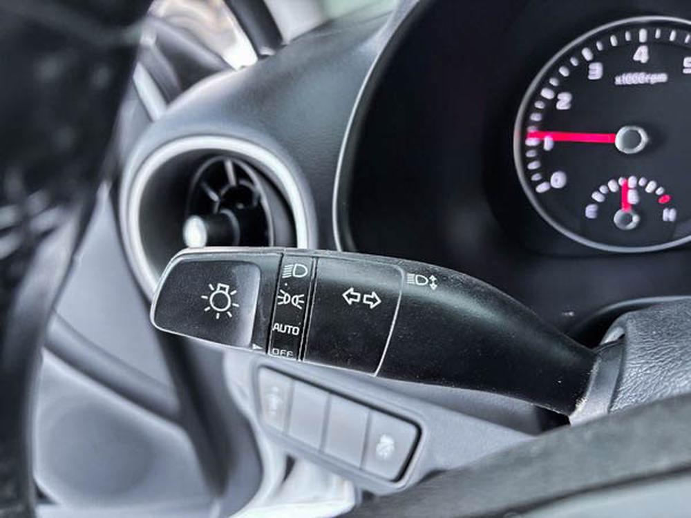 Kia Forte LX 2021 d’occasion à vendre - 18