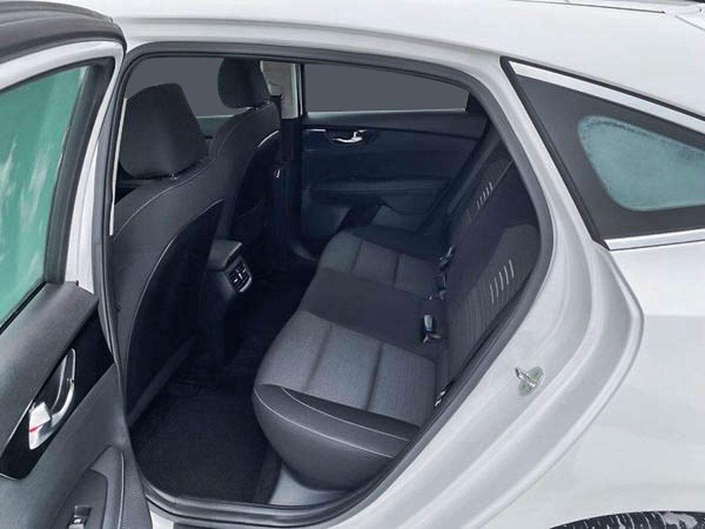 Kia Forte5 EX 2020 d’occasion à vendre - 18