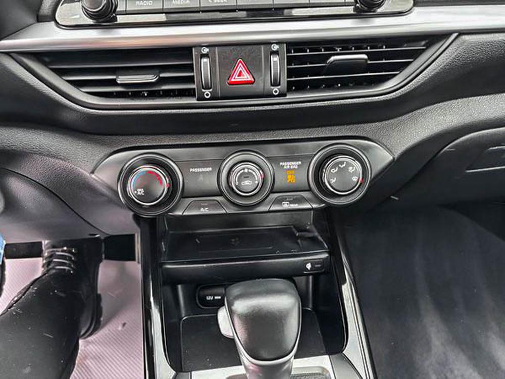 Kia Forte5 EX 2020 d’occasion à vendre - 26