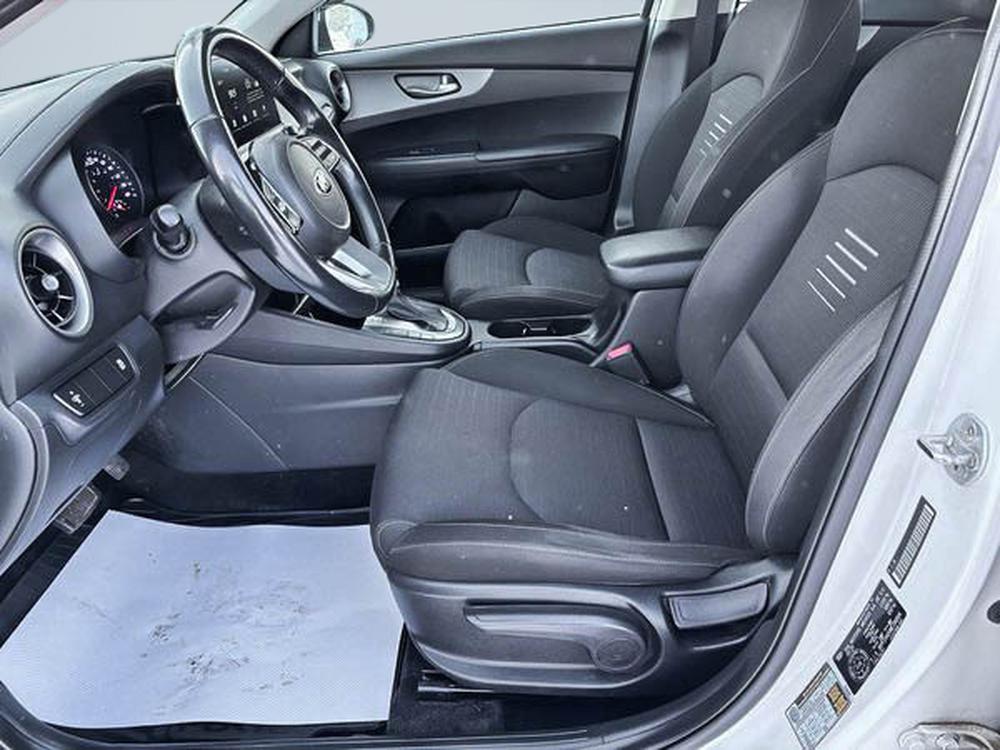 Kia Forte LX 2021 d’occasion à vendre - 12