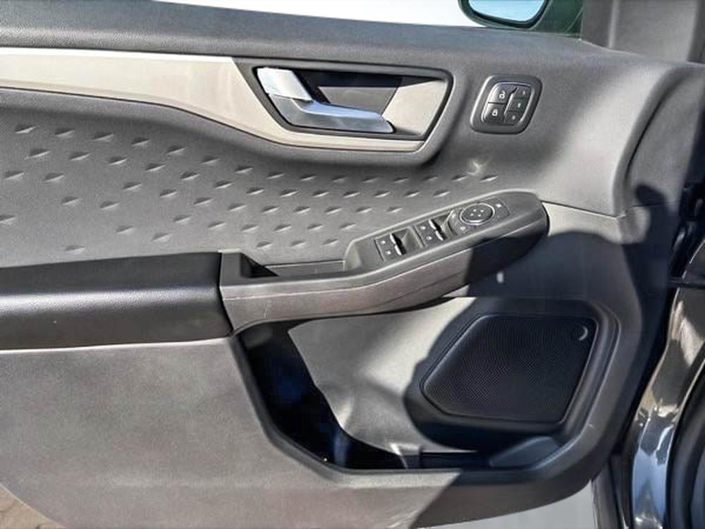 Ford Escape SEL 2020 d’occasion à vendre - 11