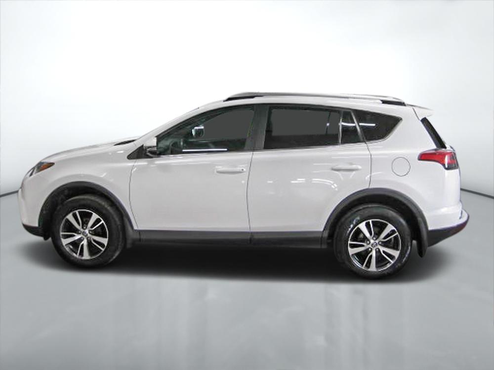 Toyota RAV4 LE 2018 d’occasion à vendre - 16