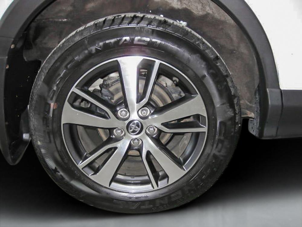 Toyota RAV4 LE 2018 d’occasion à vendre - 21
