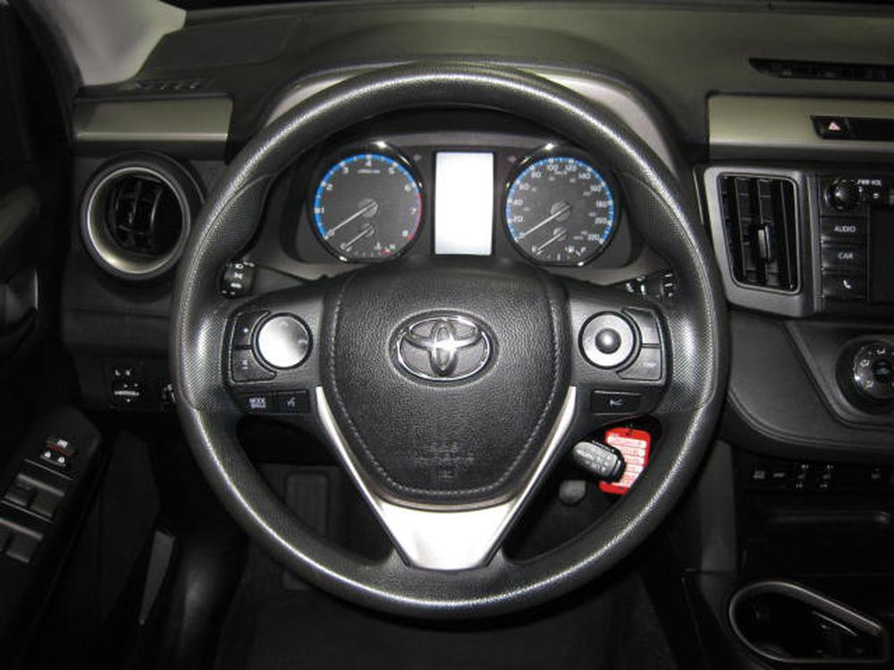 Toyota RAV4 LE 2018 d’occasion à vendre - 1