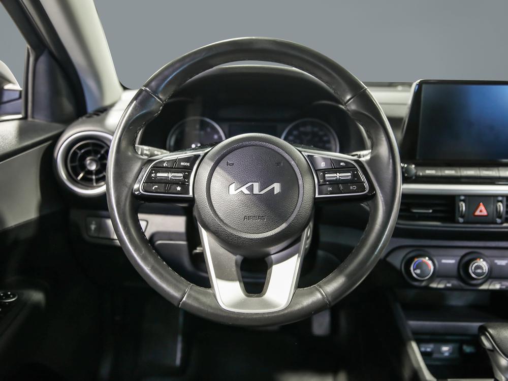 Kia Forte LX 2023 d’occasion à vendre - 26