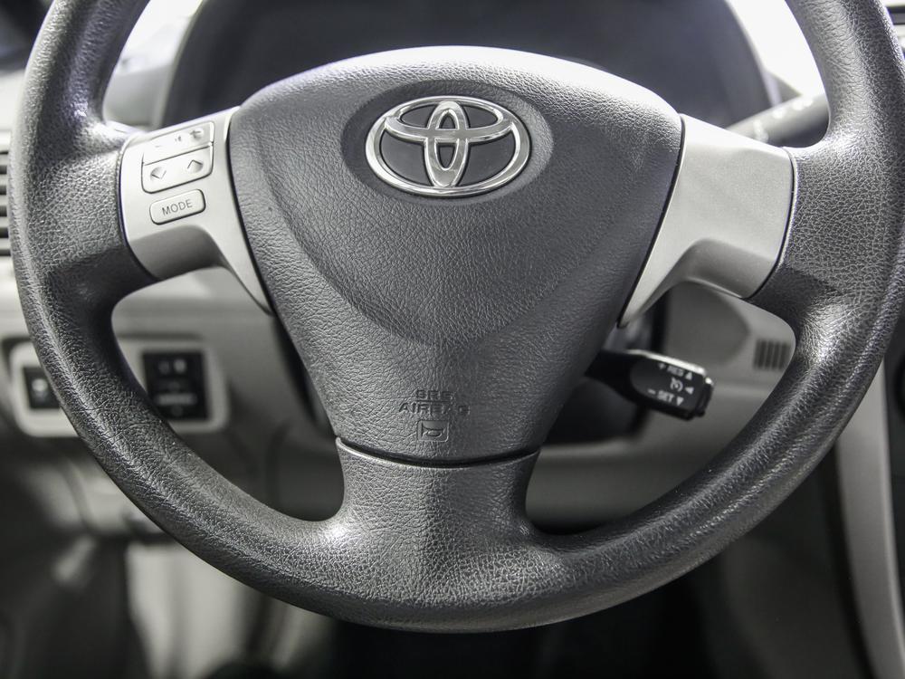 Toyota Corolla CE 2012 d’occasion à vendre - 17