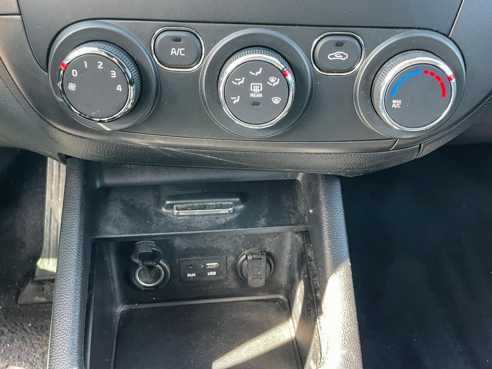 Kia Forte LX+ 2017 d’occasion à vendre - 21
