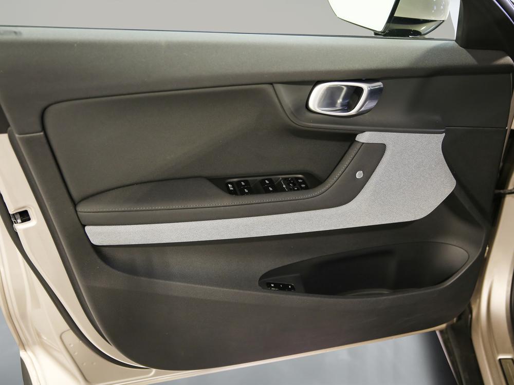 Polestar 2 LONG RANGE SINGLE MOTOR 2023 d’occasion à vendre - 16