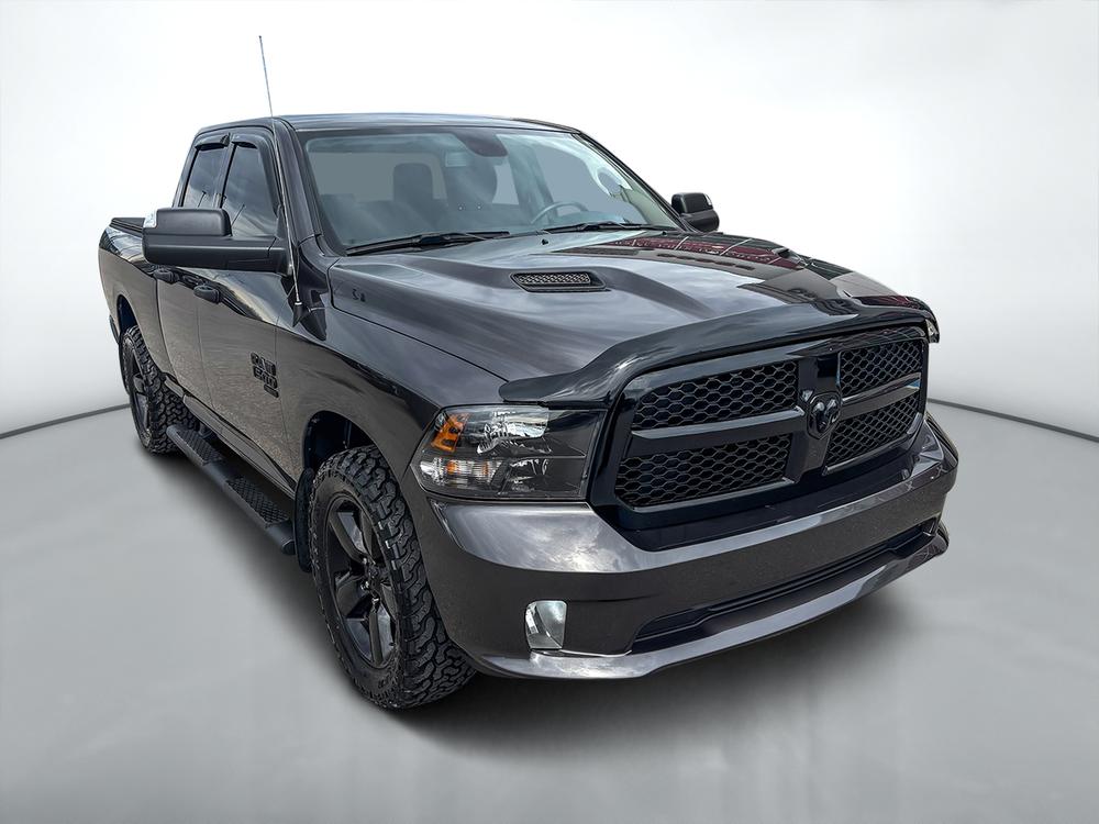 Ram 1500 Classic Express Quad 6 cyl