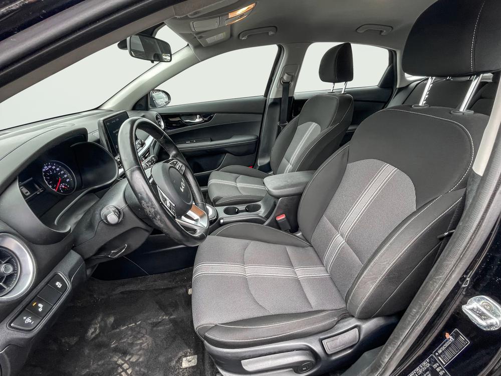 Kia Forte5 EX 2022 d’occasion à vendre - 13