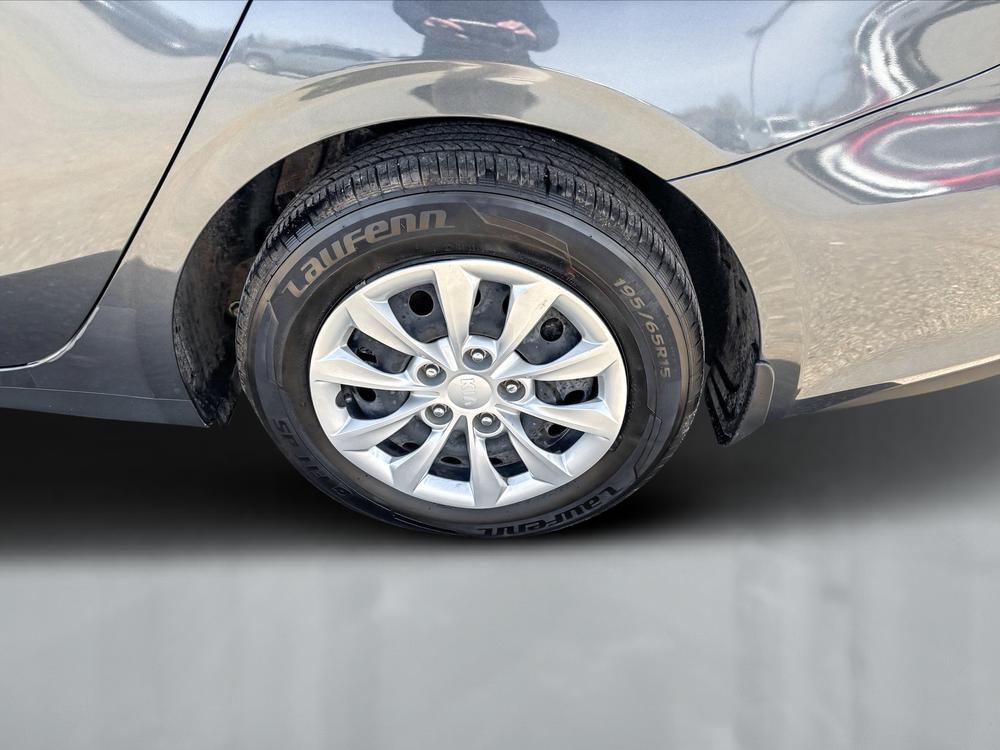 Kia Forte LX 2020 d’occasion à vendre - 9