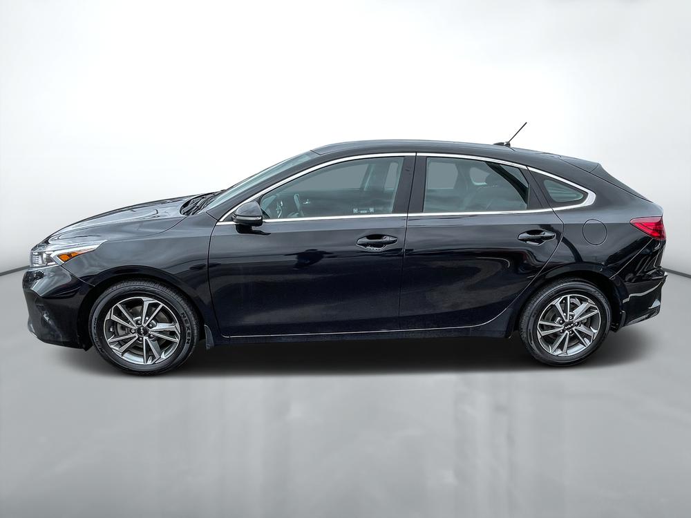 Kia Forte5 EX 2022 d’occasion à vendre - 4