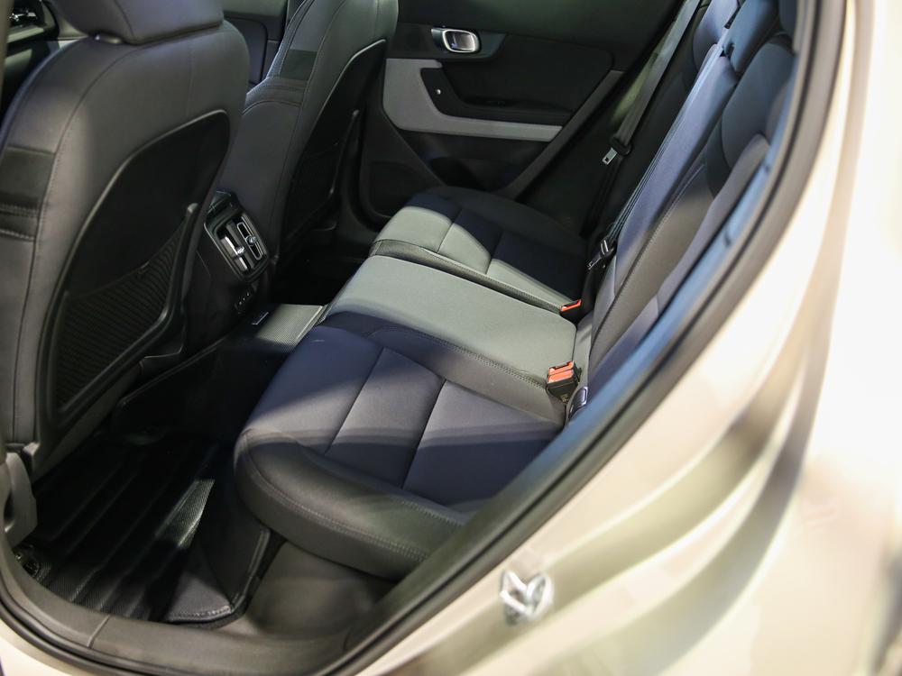 Polestar 2 LONG RANGE SINGLE MOTOR 2023 d’occasion à vendre - 33