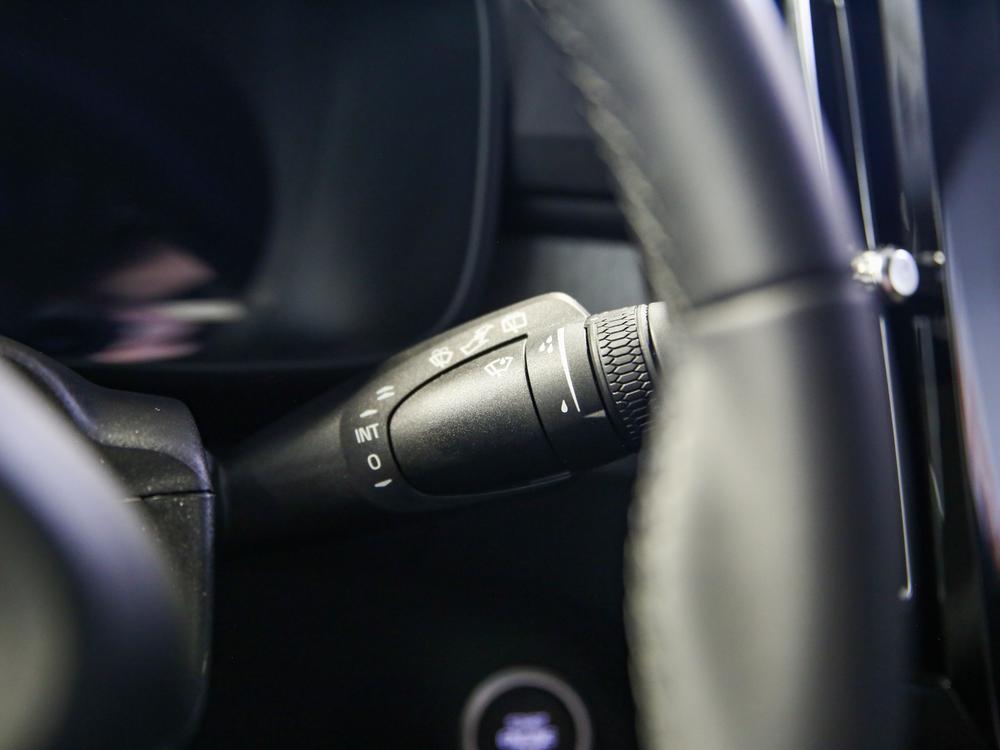 Volvo XC40 B5 CORE // AWD // DARK THEME 2024 d’occasion à vendre - 23
