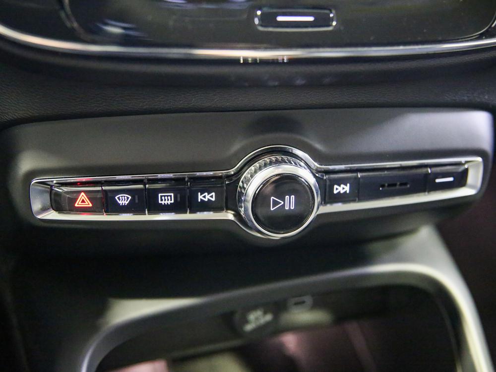 Volvo XC40 B5 CORE // AWD // DARK THEME 2024 d’occasion à vendre - 30