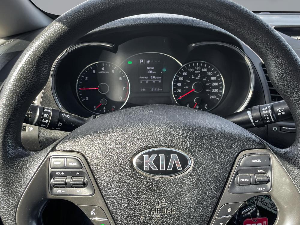 Kia Forte LX+ 2017 d’occasion à vendre - 23