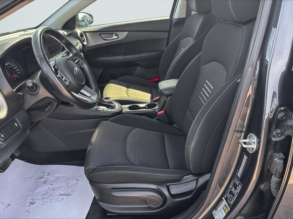 Kia Forte LX 2020 d’occasion à vendre - 12
