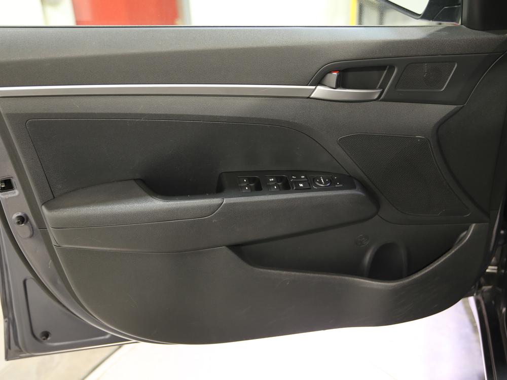 Hyundai Elantra se 2019 d’occasion à vendre - 13