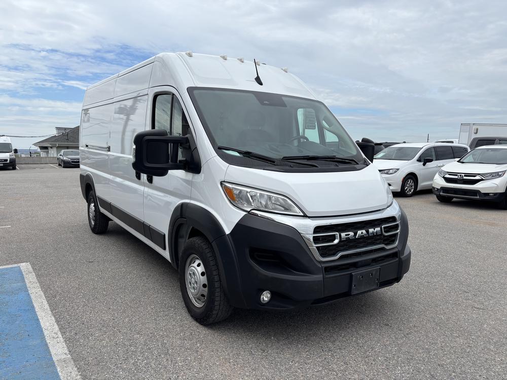 Ram ProMaster fourgonnette utilitaire 2500 toit haut
