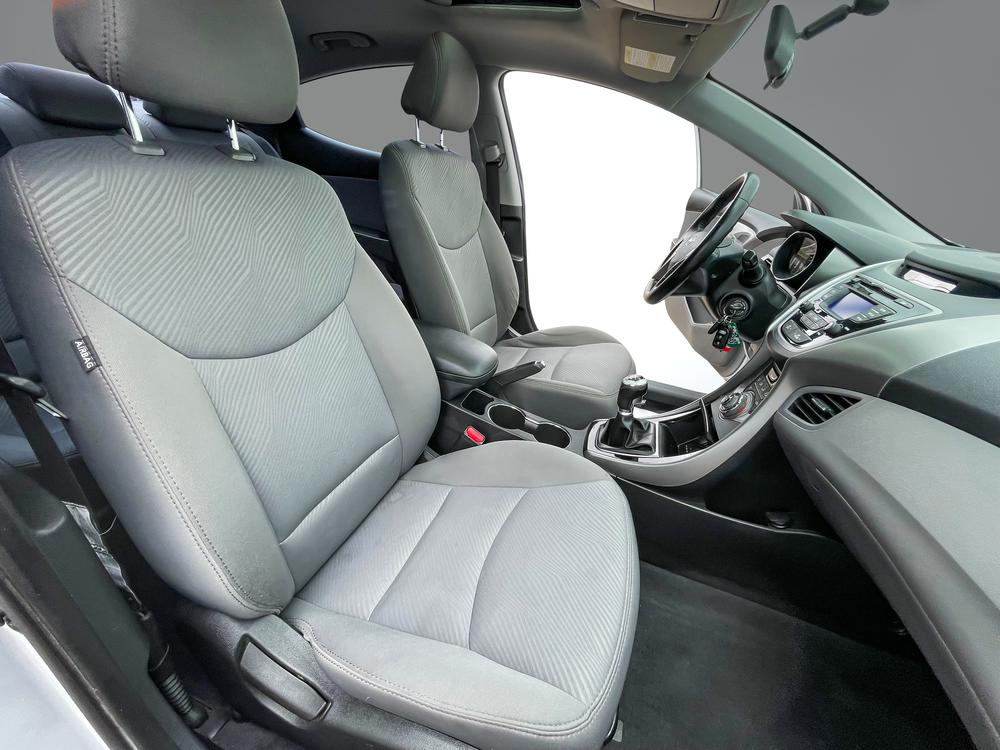 Hyundai Elantra GLS 2013 d’occasion à vendre - 29