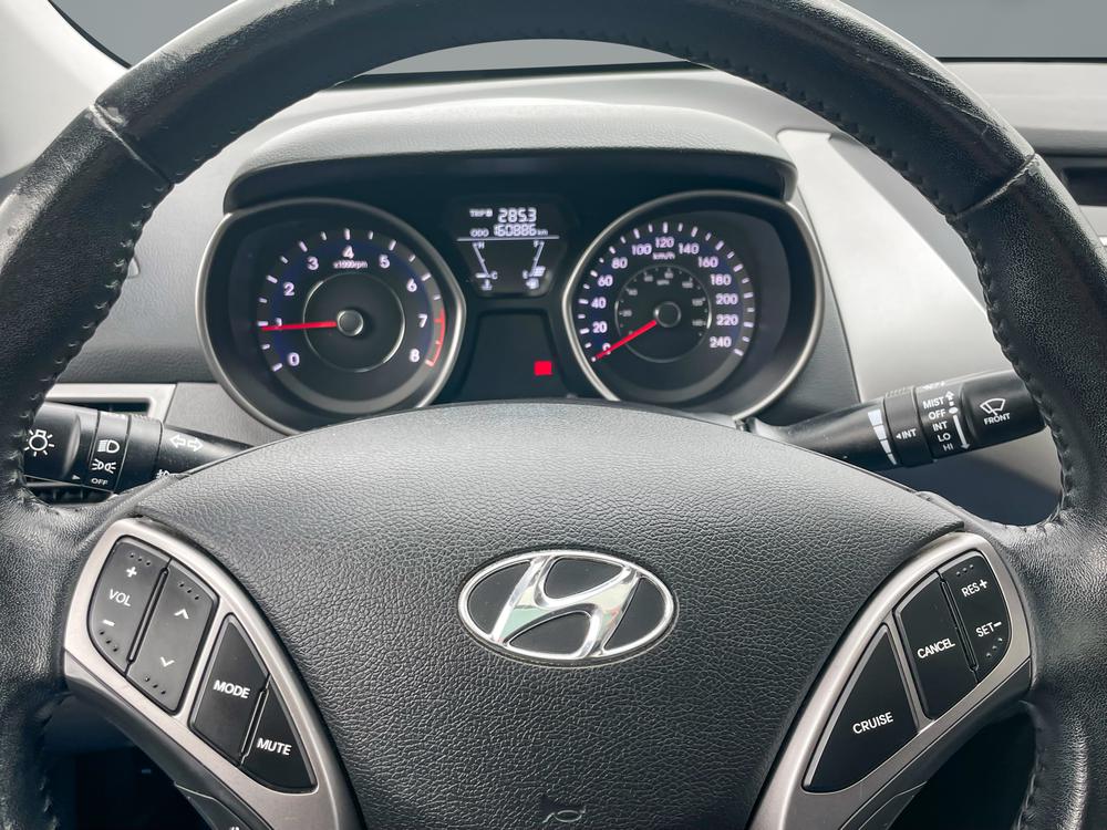 Hyundai Elantra GLS 2013 d’occasion à vendre - 23