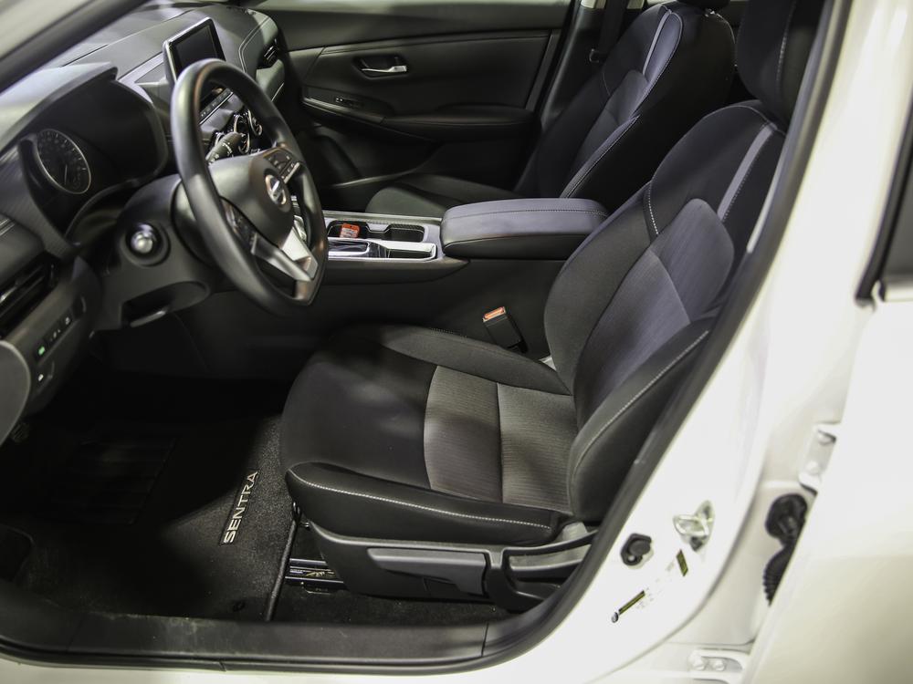Nissan Sentra SV 2023 d’occasion à vendre - 16