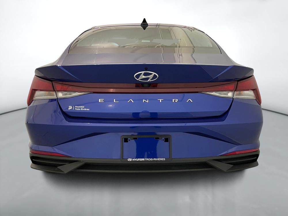 Hyundai Elantra Preferred 2022 d’occasion à vendre - 7