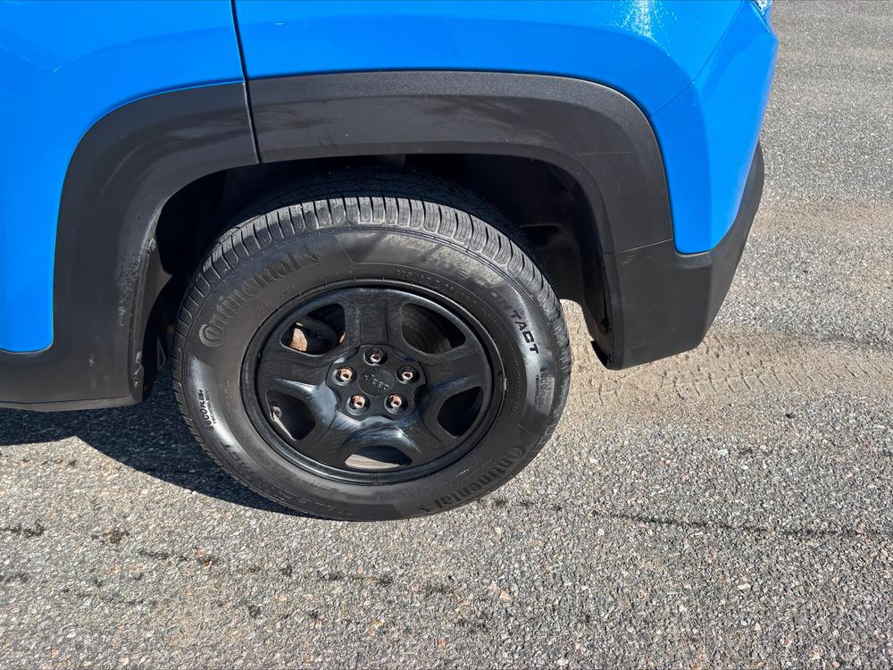 Jeep Renegade SPORT 2015 d’occasion à vendre - 9
